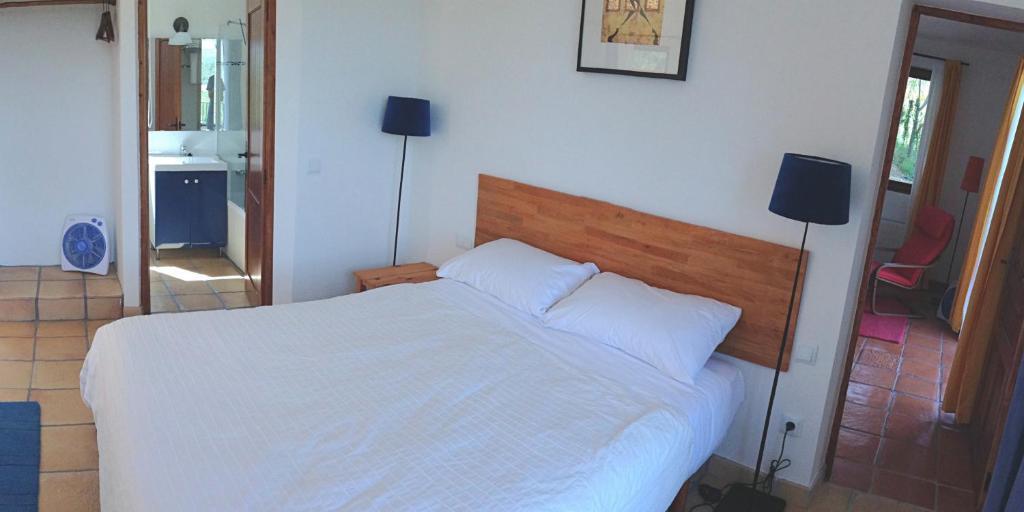 Alen D'Aragon Guest House Santa Eulalia de Gallego Room photo