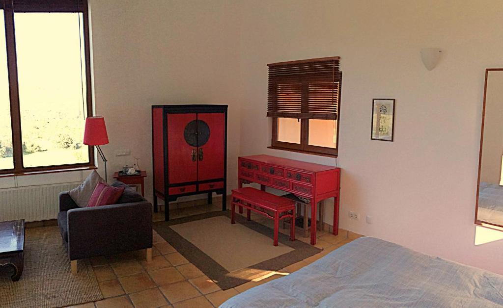 Alen D'Aragon Guest House Santa Eulalia de Gallego Room photo
